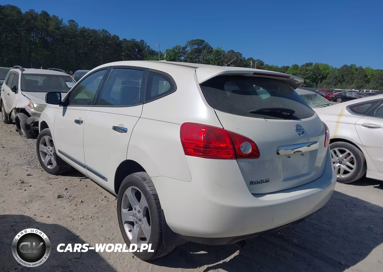 2013 Nissan Rogue S VIN:JN8AS5MT8DW020925 - 3
