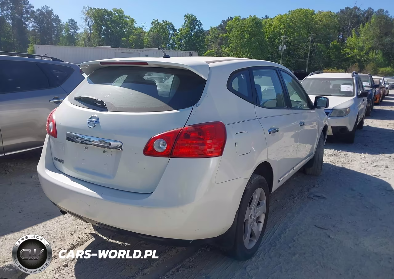 2013 Nissan Rogue S VIN:JN8AS5MT8DW020925 - 4