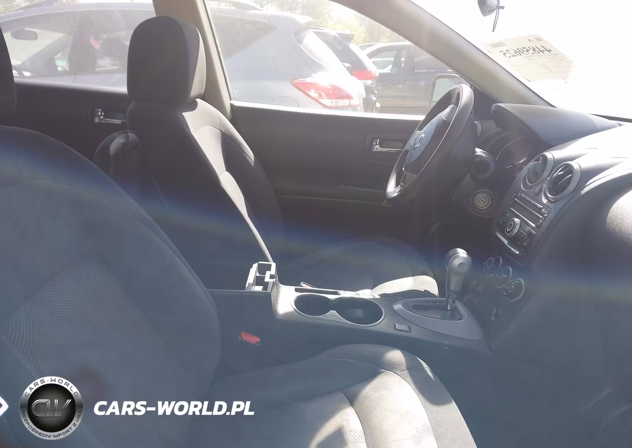 2013 Nissan Rogue S VIN:JN8AS5MT8DW020925 - 5