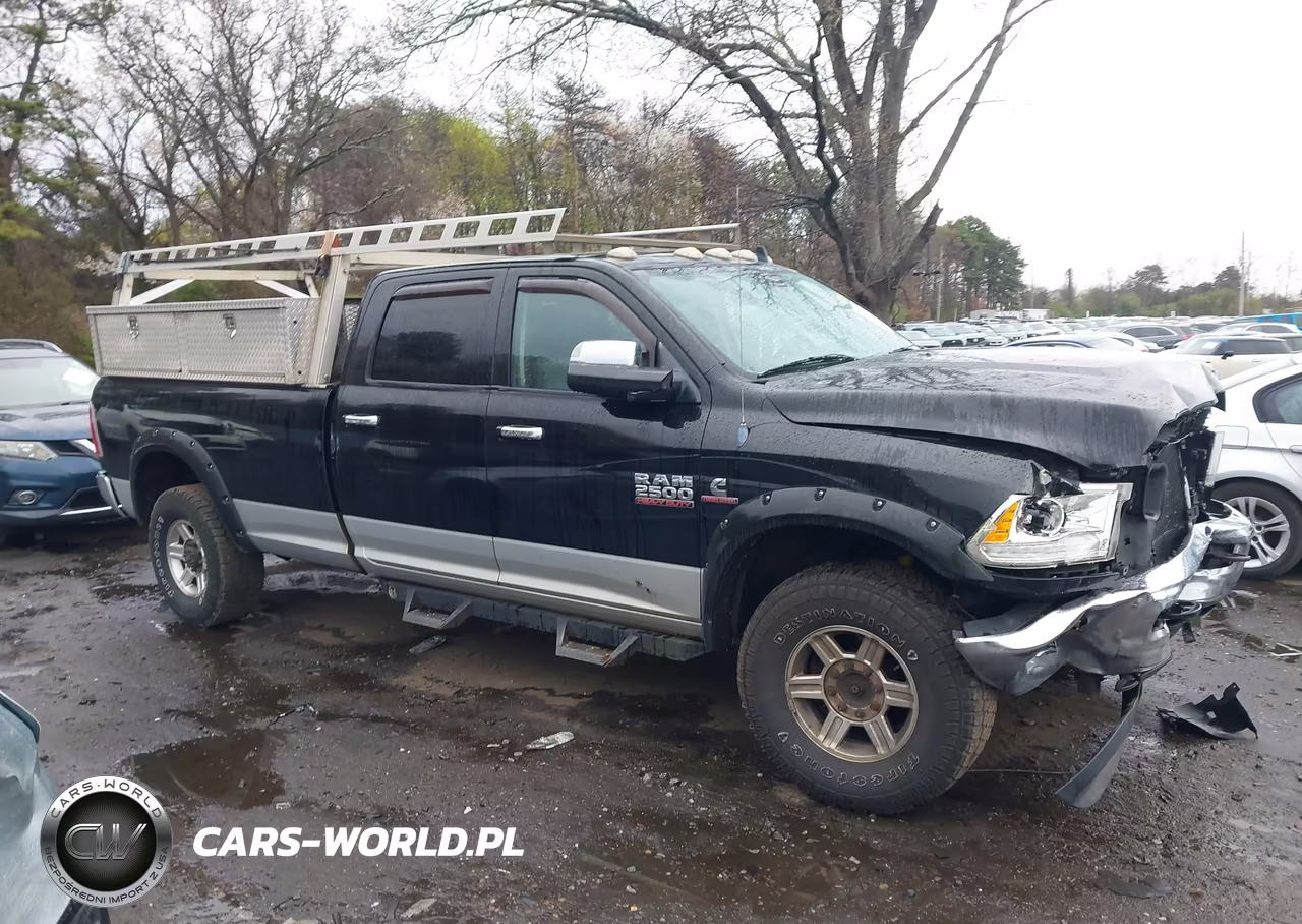2013 Ram 2500 Laramie VIN:3C6UR5KL3DG522903 - 13