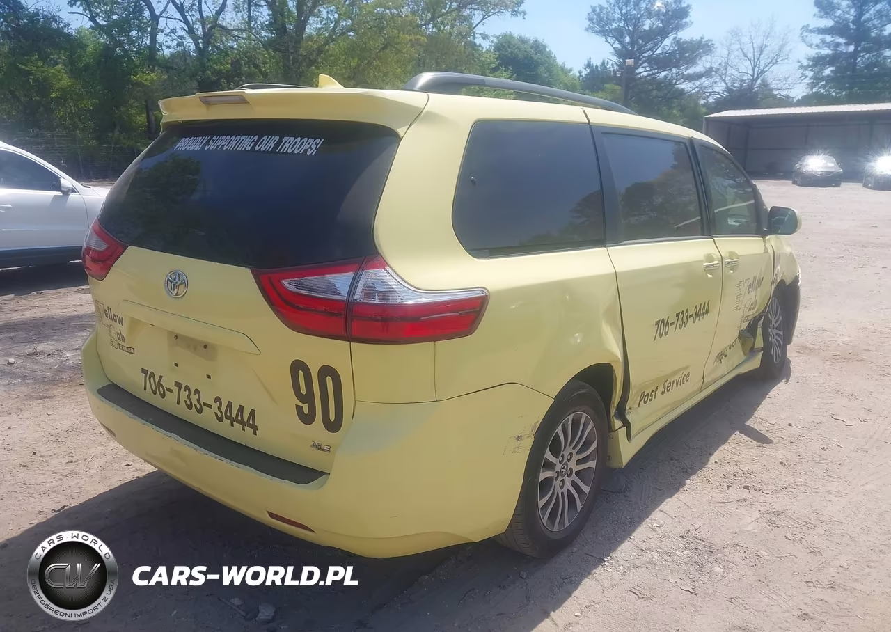 2019 Toyota Sienna Xle 8 Passenger VIN:5TDYZ3DC9KS019211 - 4