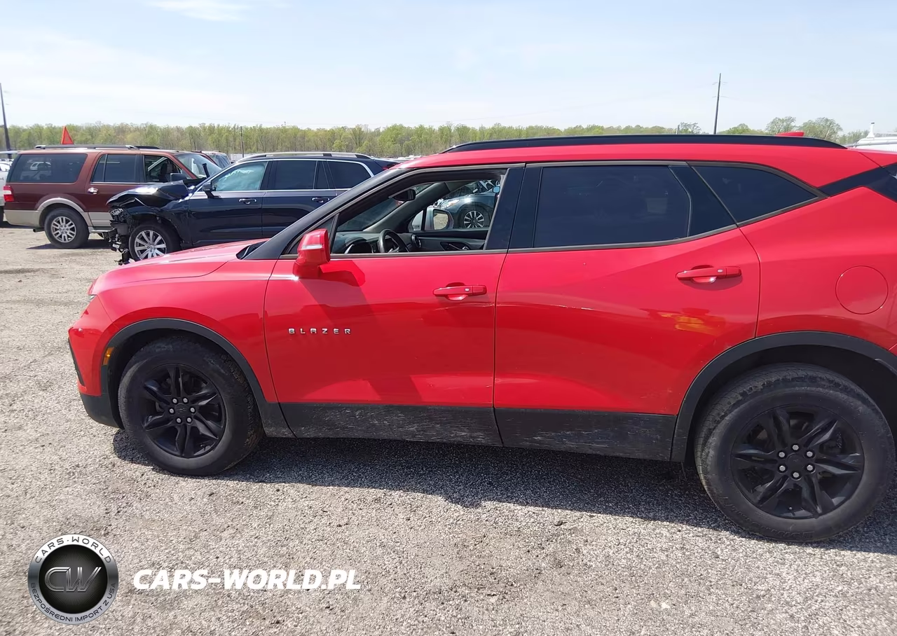 2019 Chevrolet Blazer VIN:3GNKBBRA8KS697320 - 14