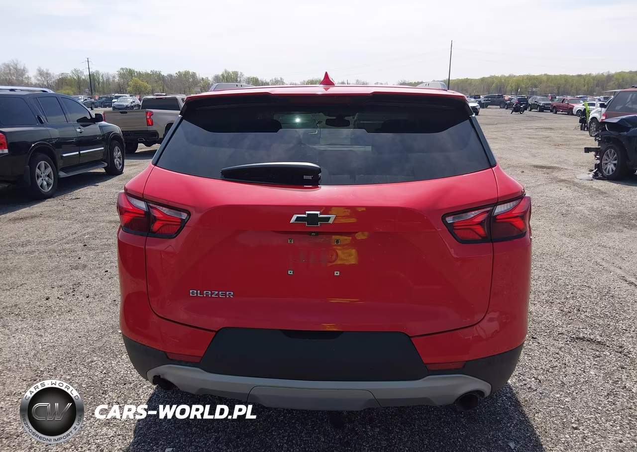 2019 Chevrolet Blazer VIN:3GNKBBRA8KS697320 - 16