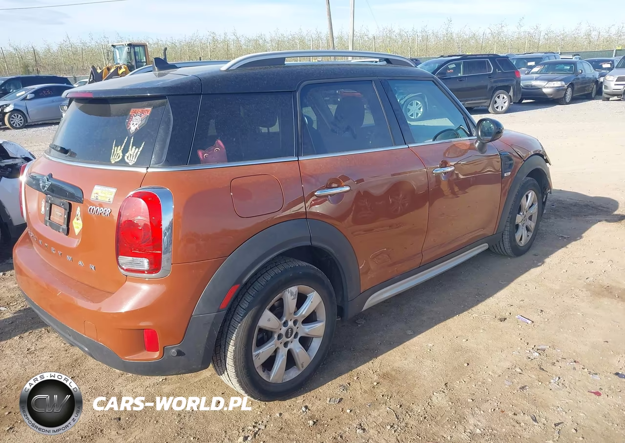 2018 Mini Countryman Cooper VIN:WMZYS7C3XJ3E09279 - 4
