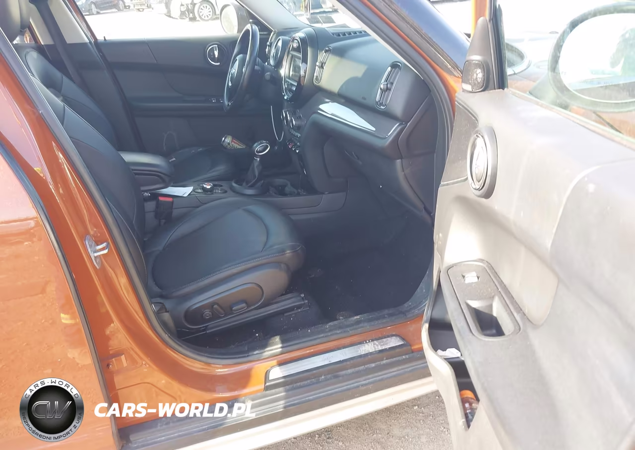 2018 Mini Countryman Cooper VIN:WMZYS7C3XJ3E09279 - 5