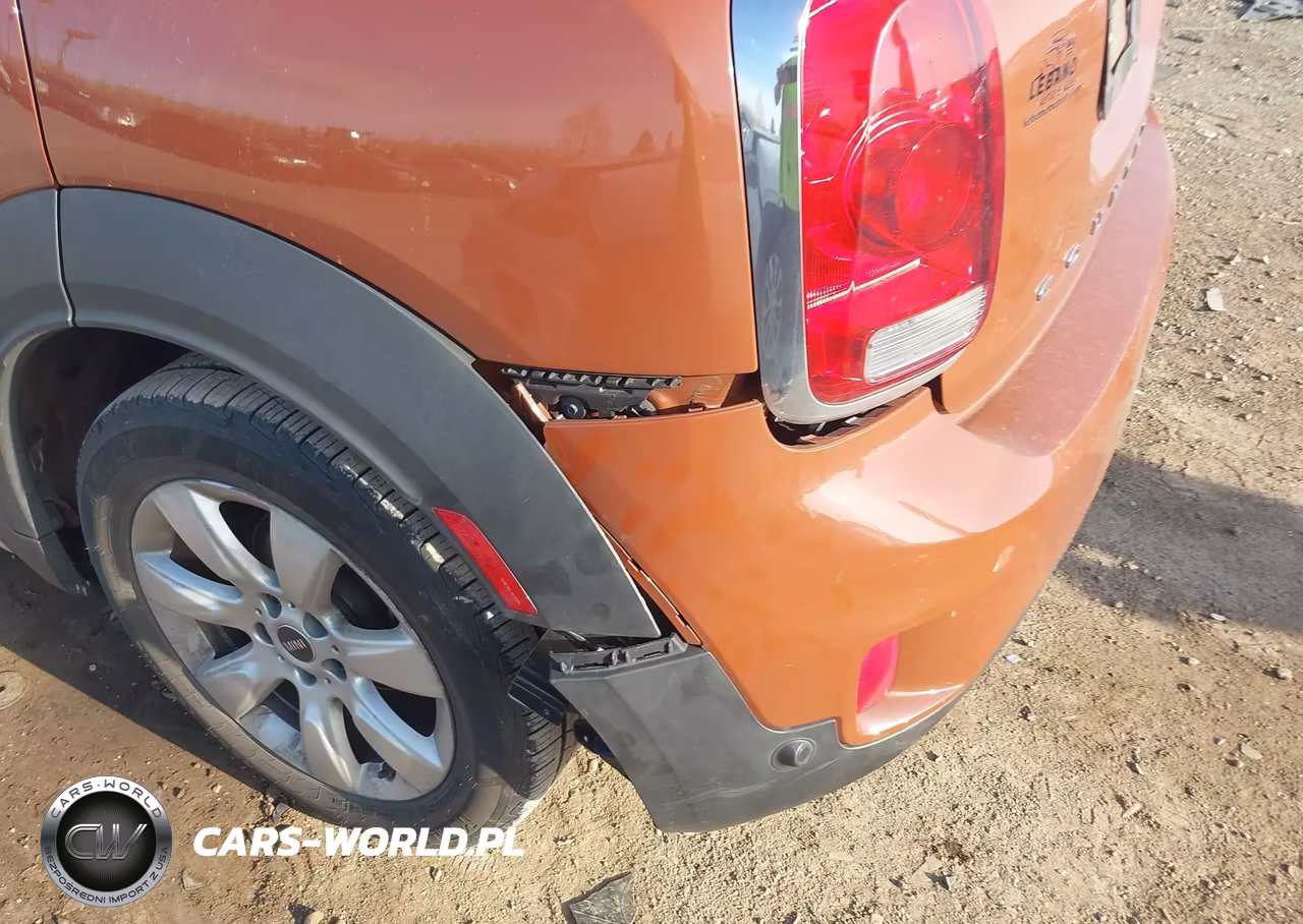 2018 Mini Countryman Cooper VIN:WMZYS7C3XJ3E09279 - 6