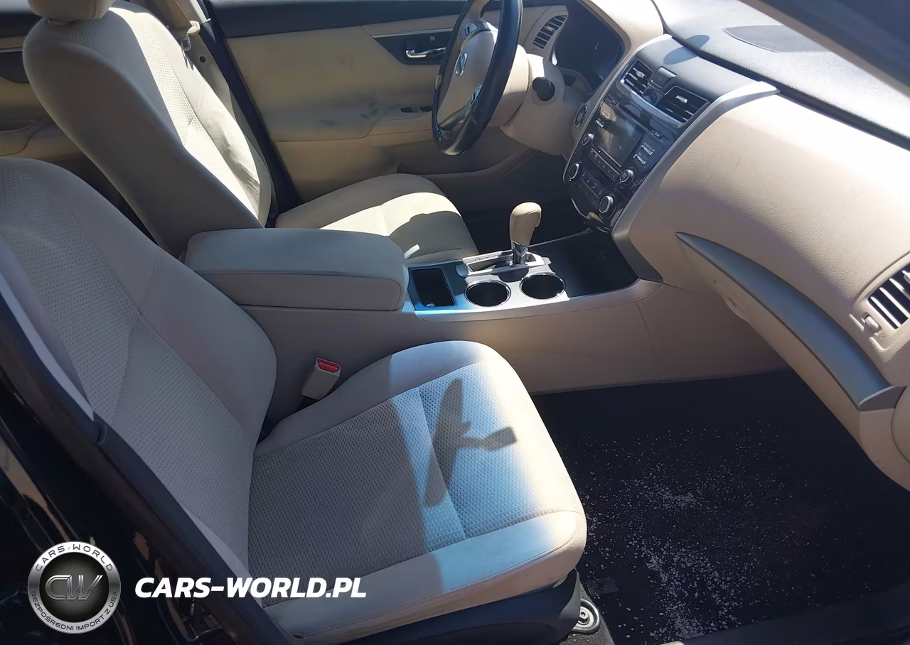 2015 Nissan Altima 2.5 S VIN:1N4AL3AP9FC117064 - 5