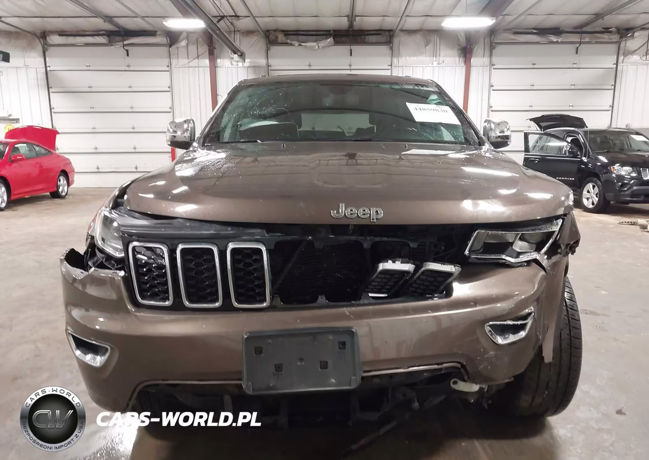 2020 Jeep Grand Cherokee Limited 4X4 VIN:1C4RJFBT9LC158371 - 13