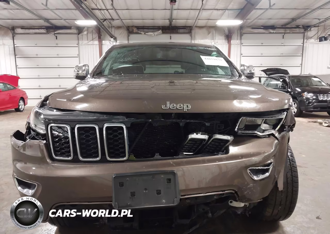 2020 Jeep Grand Cherokee Limited 4X4 VIN:1C4RJFBT9LC158371 - 6