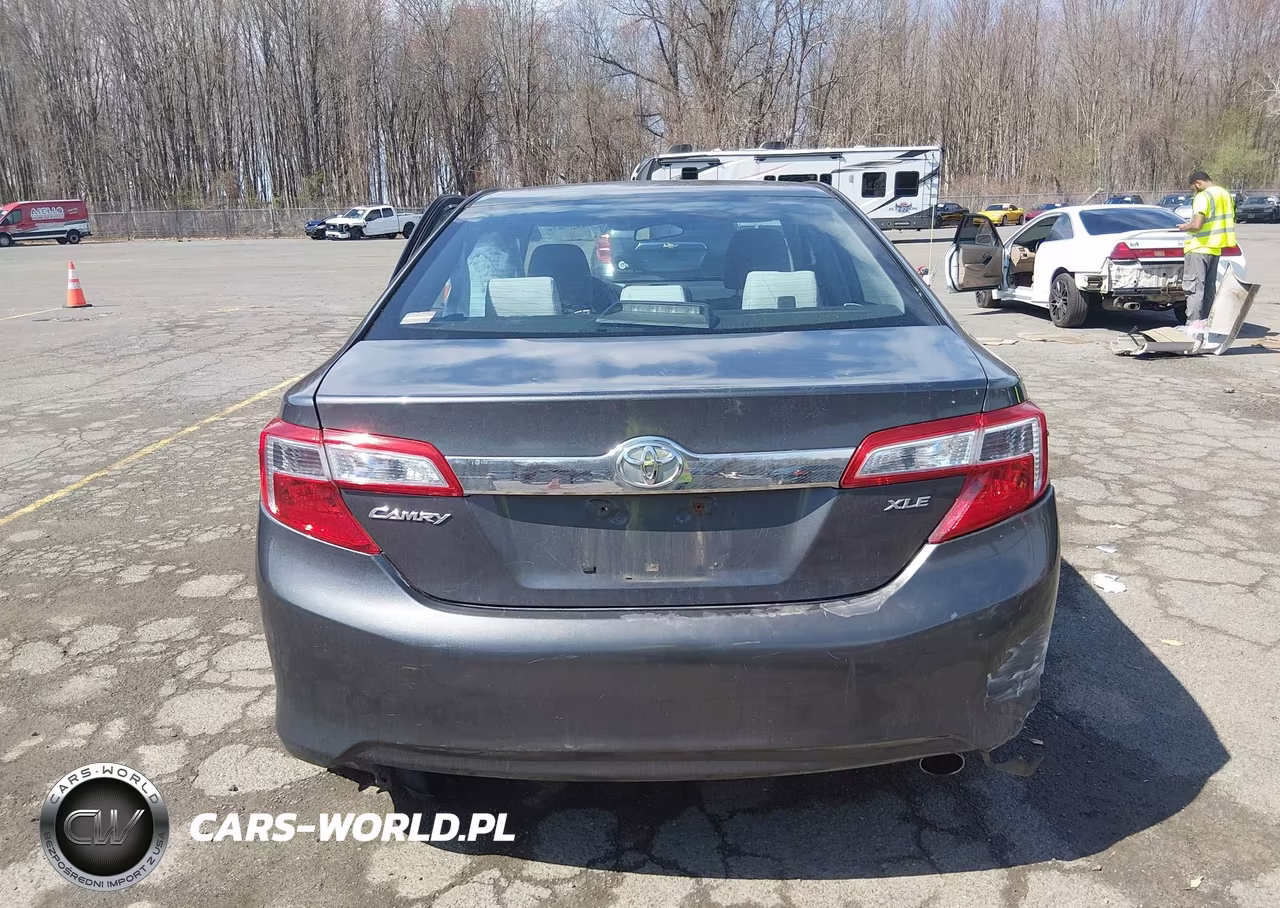 2012 Toyota Camry Xle VIN:4T1BF1FK6CU635495 - 16