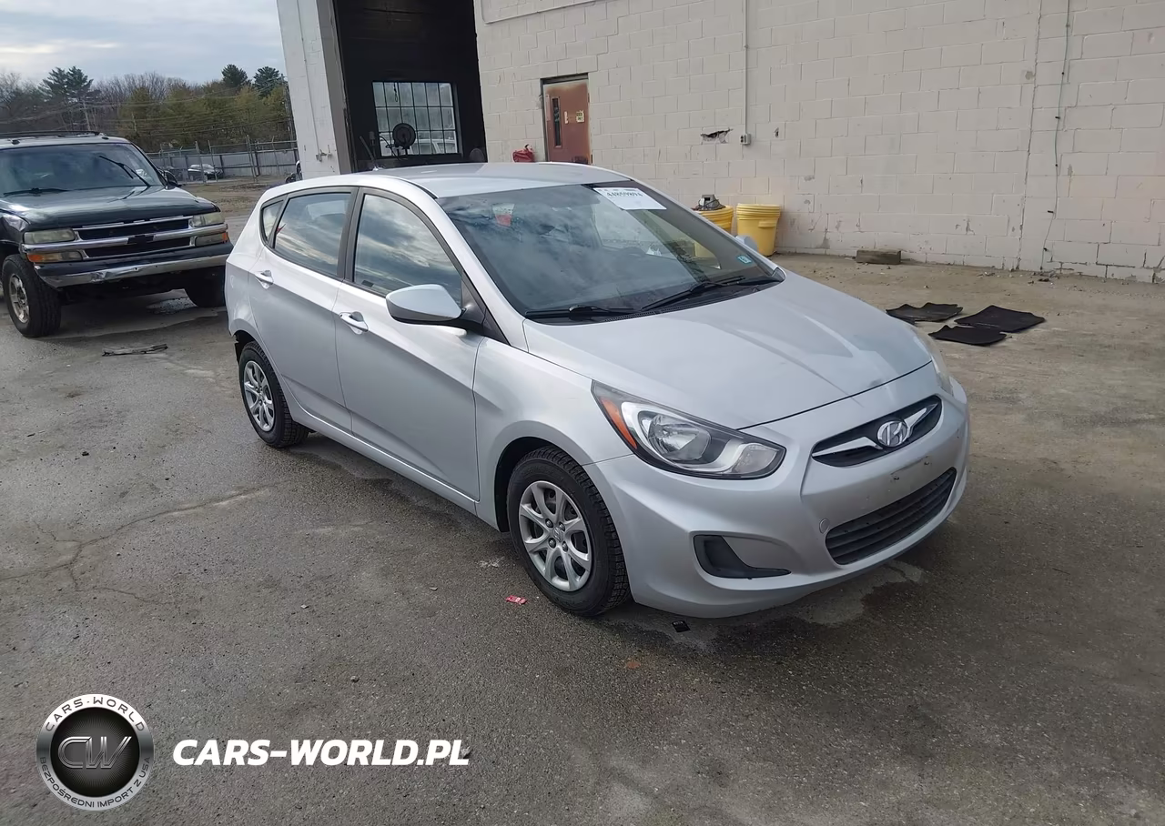 2014 Hyundai Accent Gs