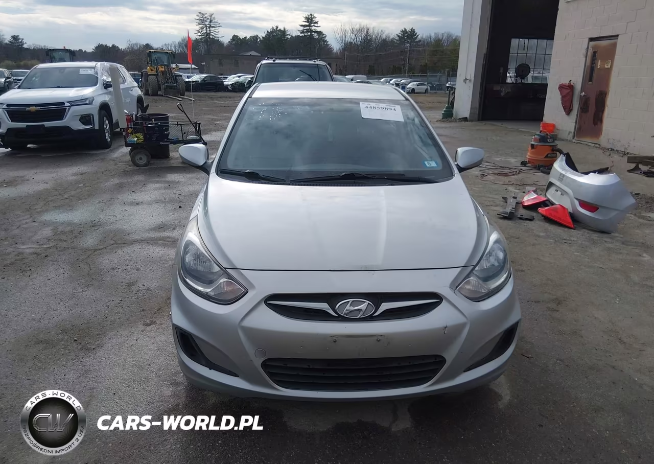 2014 Hyundai Accent Gs VIN:KMHCT5AE4EU173172 - 13