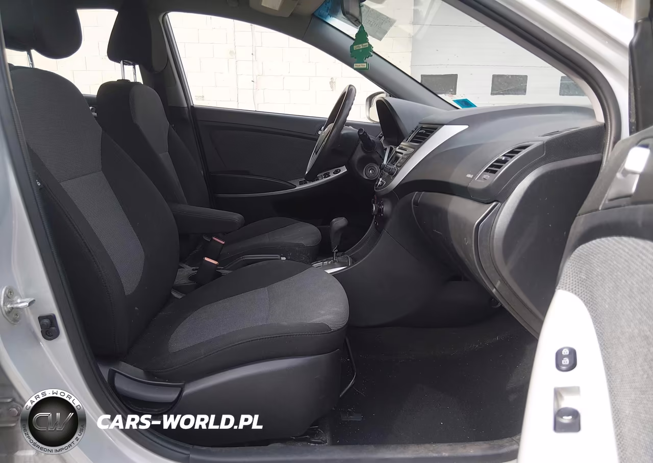 2014 Hyundai Accent Gs VIN:KMHCT5AE4EU173172 - 5