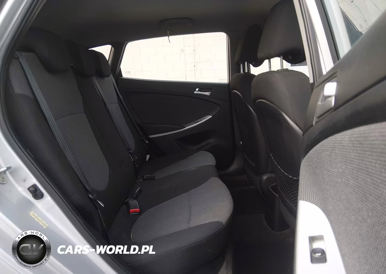 2014 Hyundai Accent Gs VIN:KMHCT5AE4EU173172 - 8