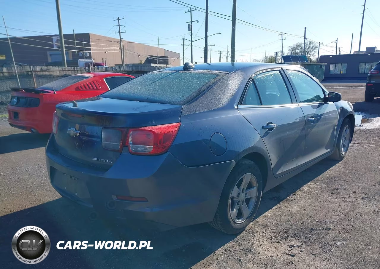 2014 Chevrolet Malibu 1Ls VIN:1G11B5SL2EF152894 - 4