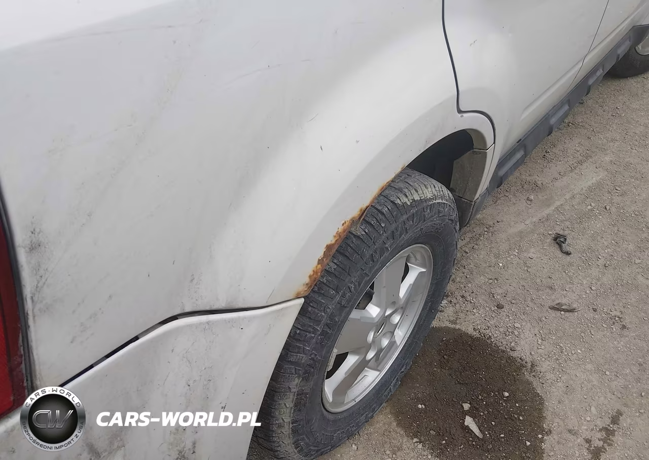 2011 Ford Escape Xls VIN:1FMCU9C74BKA27588 - 14