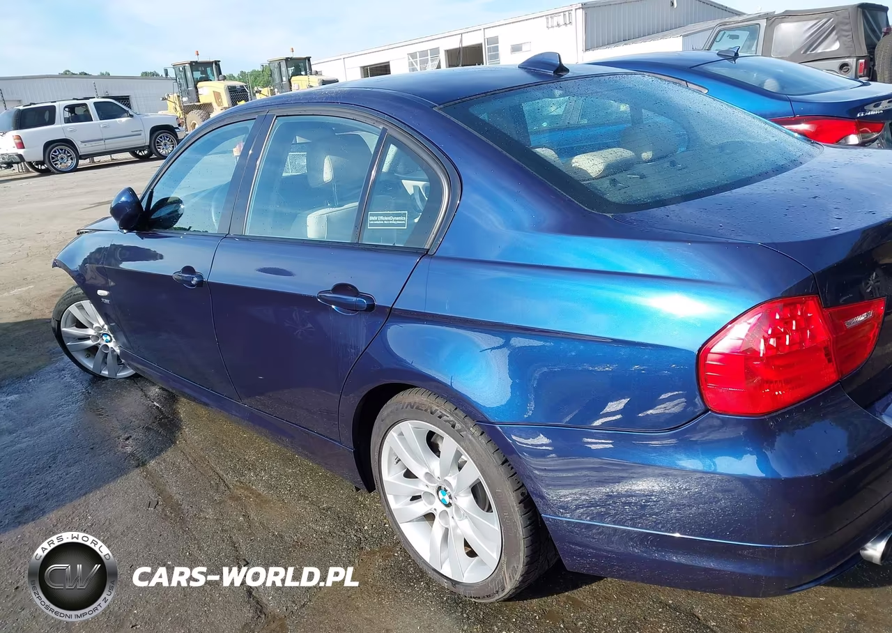 2011 BMW 335I xDrive VIN:WBAPL5G50BNN23039 - 15