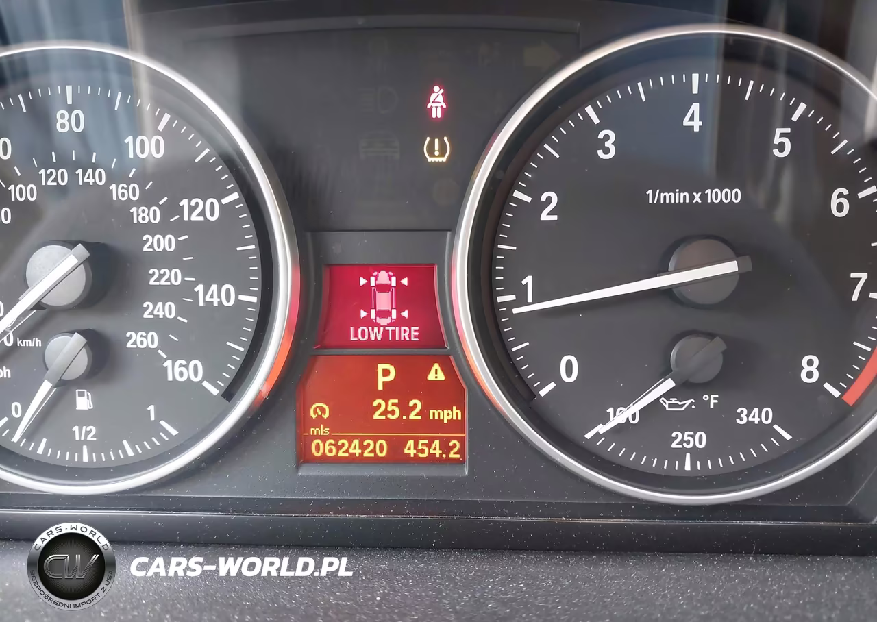 2011 BMW 335I xDrive VIN:WBAPL5G50BNN23039 - 16