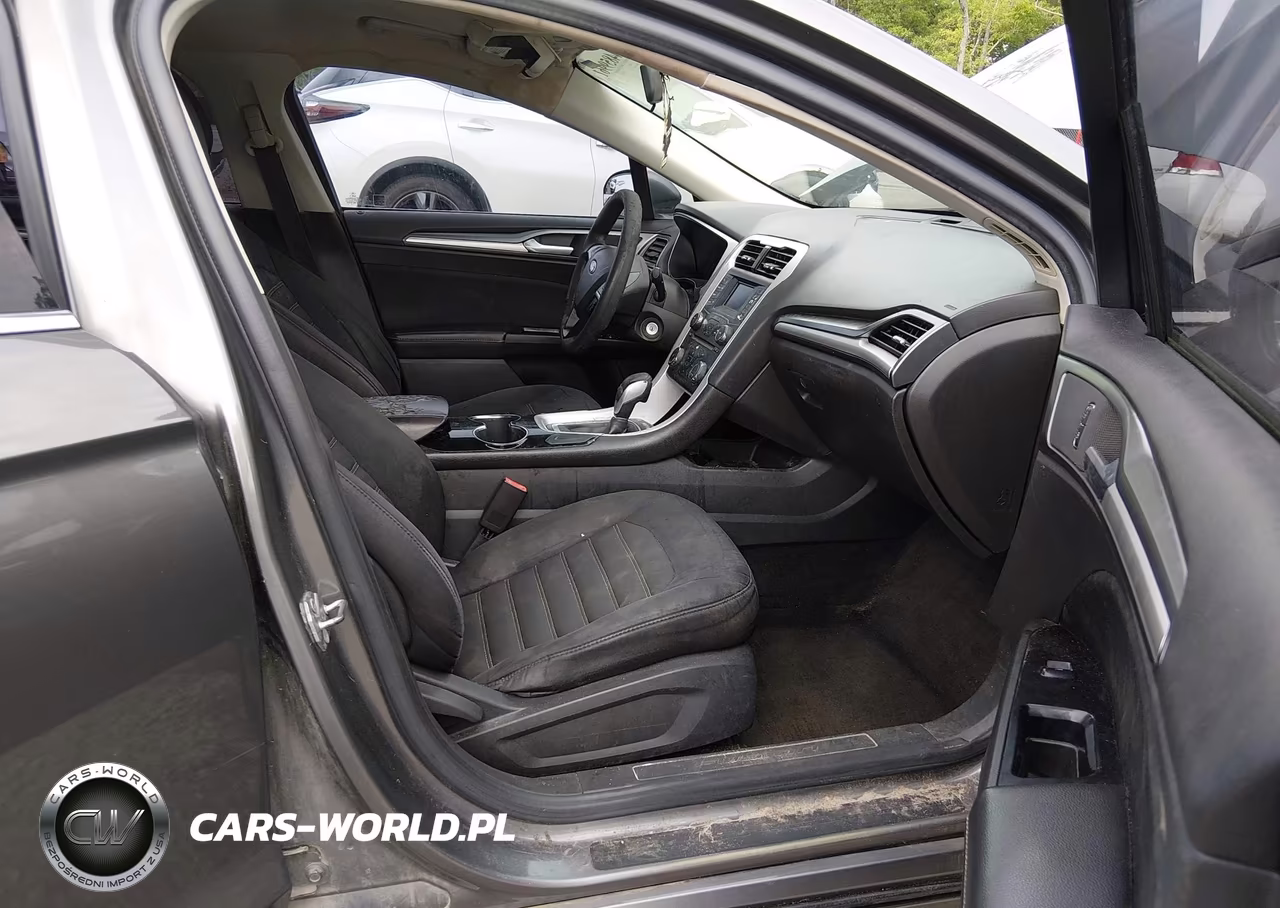 2014 Ford Fusion Se VIN:1FA6P0H77E5399853 - 5
