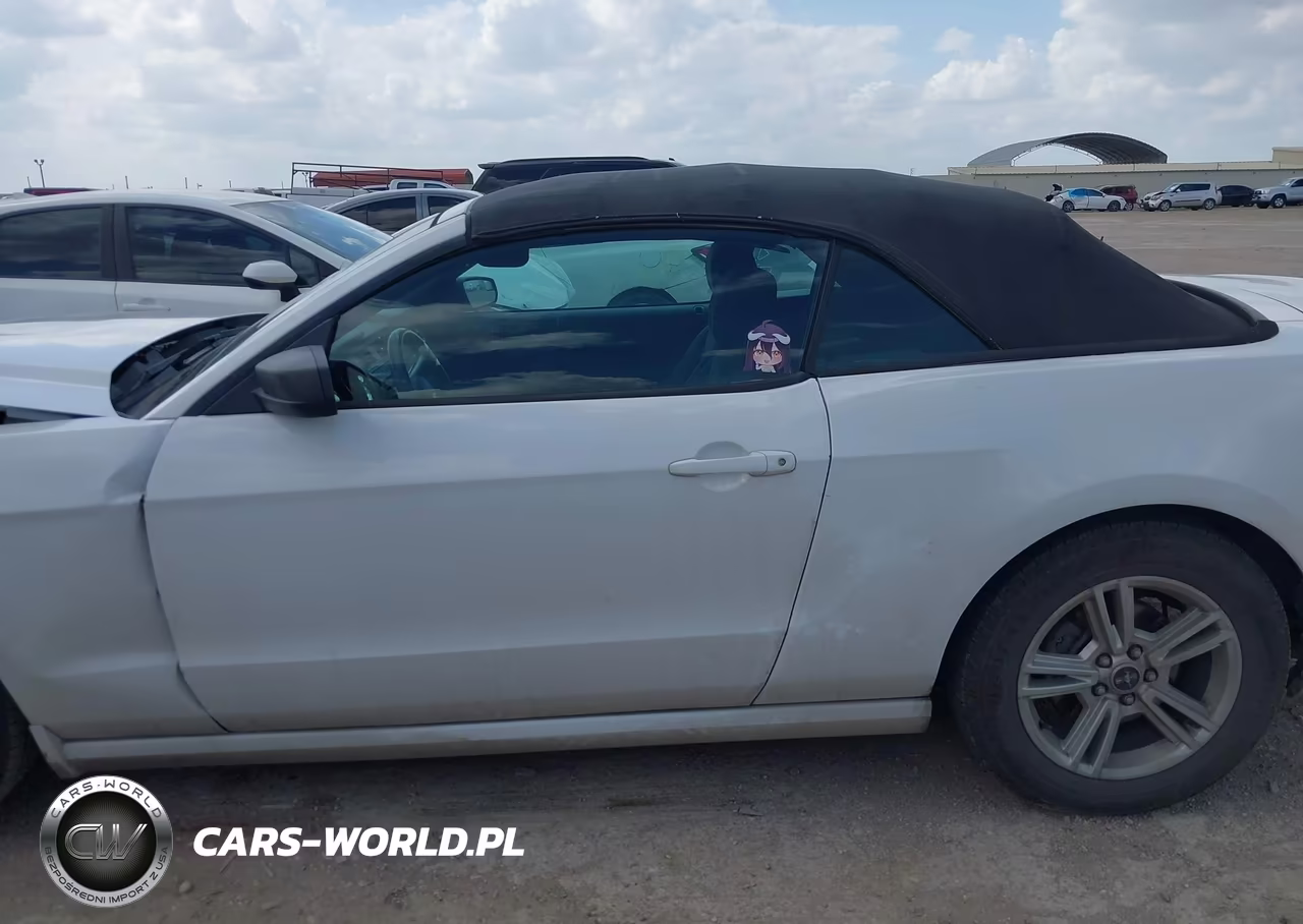 2014 Ford Mustang V6 VIN:1ZVBP8EM7E5227241 - 15