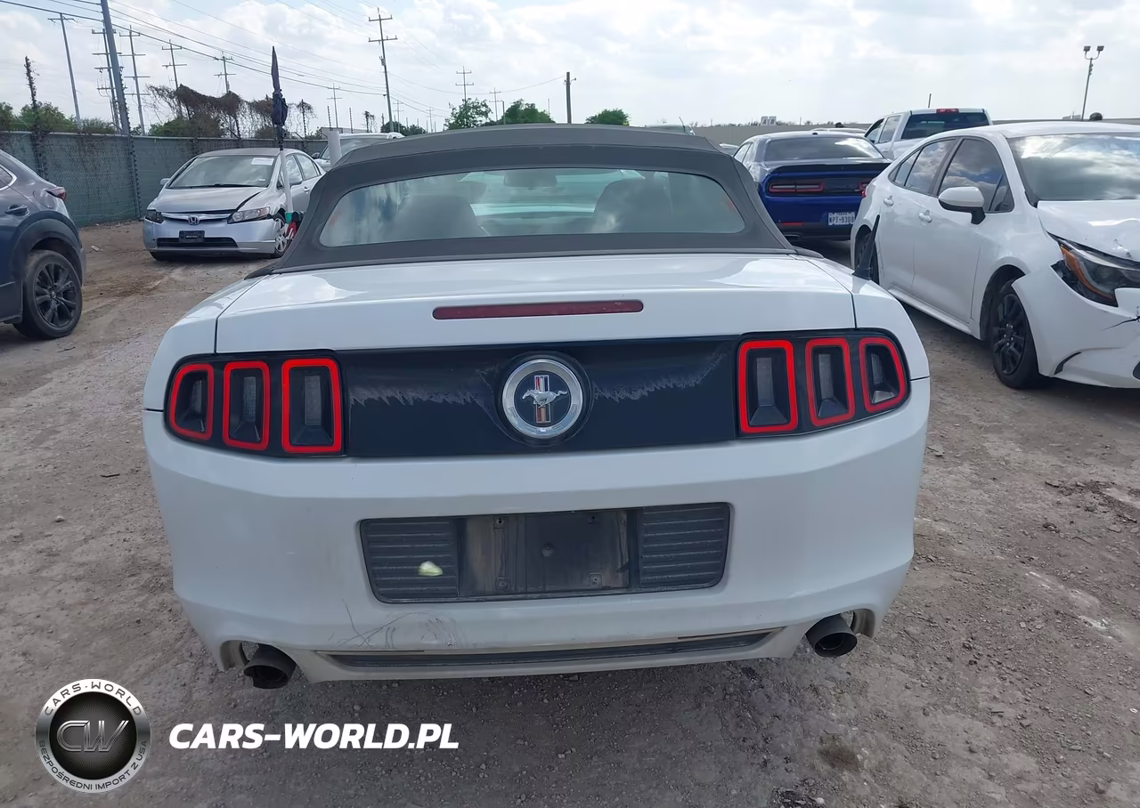 2014 Ford Mustang V6 VIN:1ZVBP8EM7E5227241 - 17