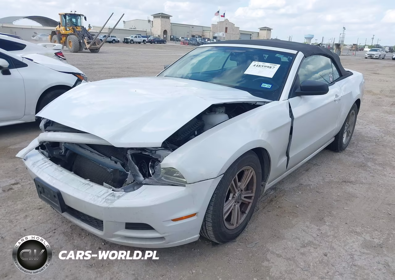 2014 Ford Mustang V6 VIN:1ZVBP8EM7E5227241 - 2