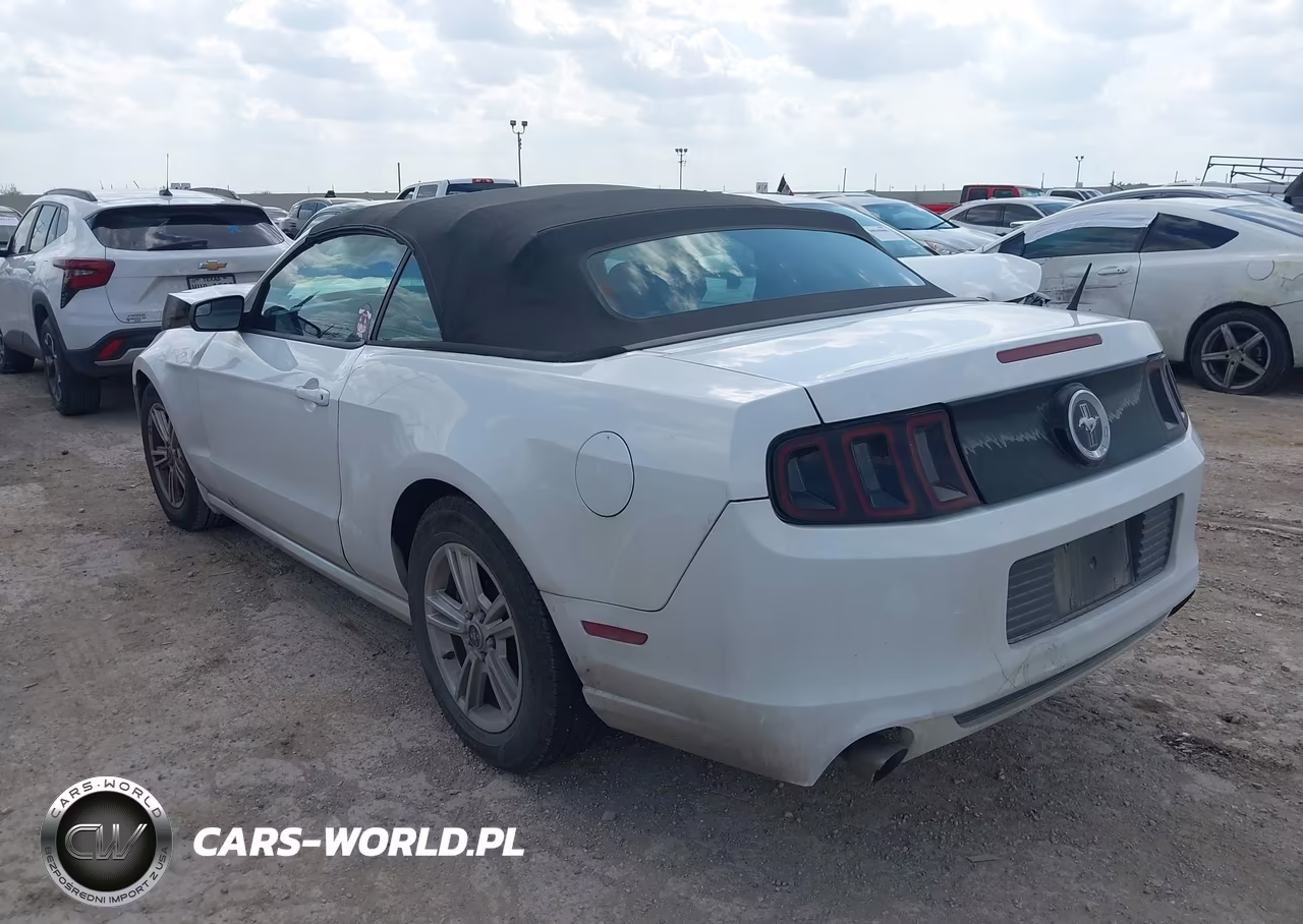 2014 Ford Mustang V6 VIN:1ZVBP8EM7E5227241 - 3