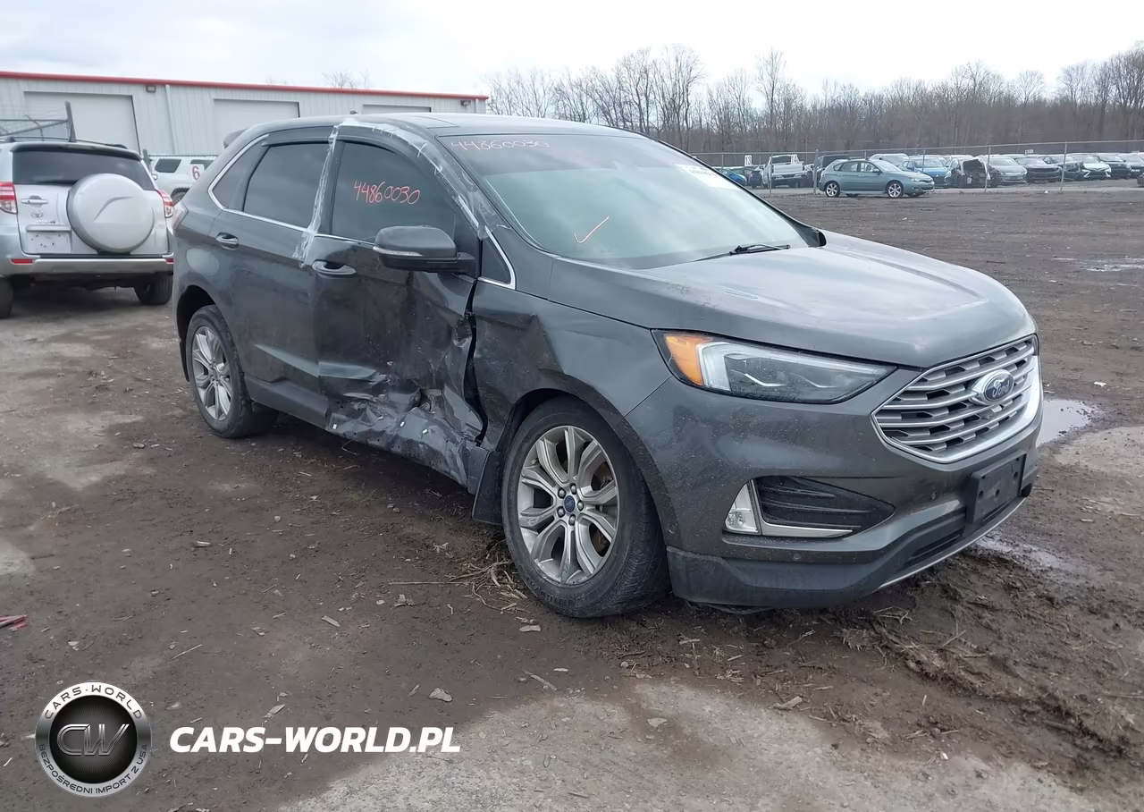 2019 Ford Edge Titanium