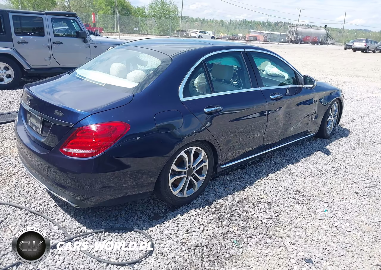 2015 Mercedes-Benz C 300 4Matic VIN:55SWF4KBXFU012115 - 4