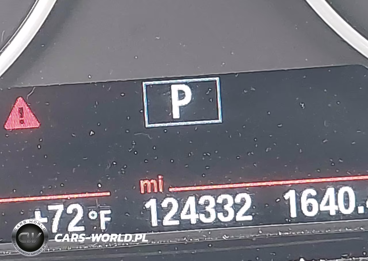 2016 BMW X1 xDrive28I VIN:WBXHT3C30GP889825 - 16