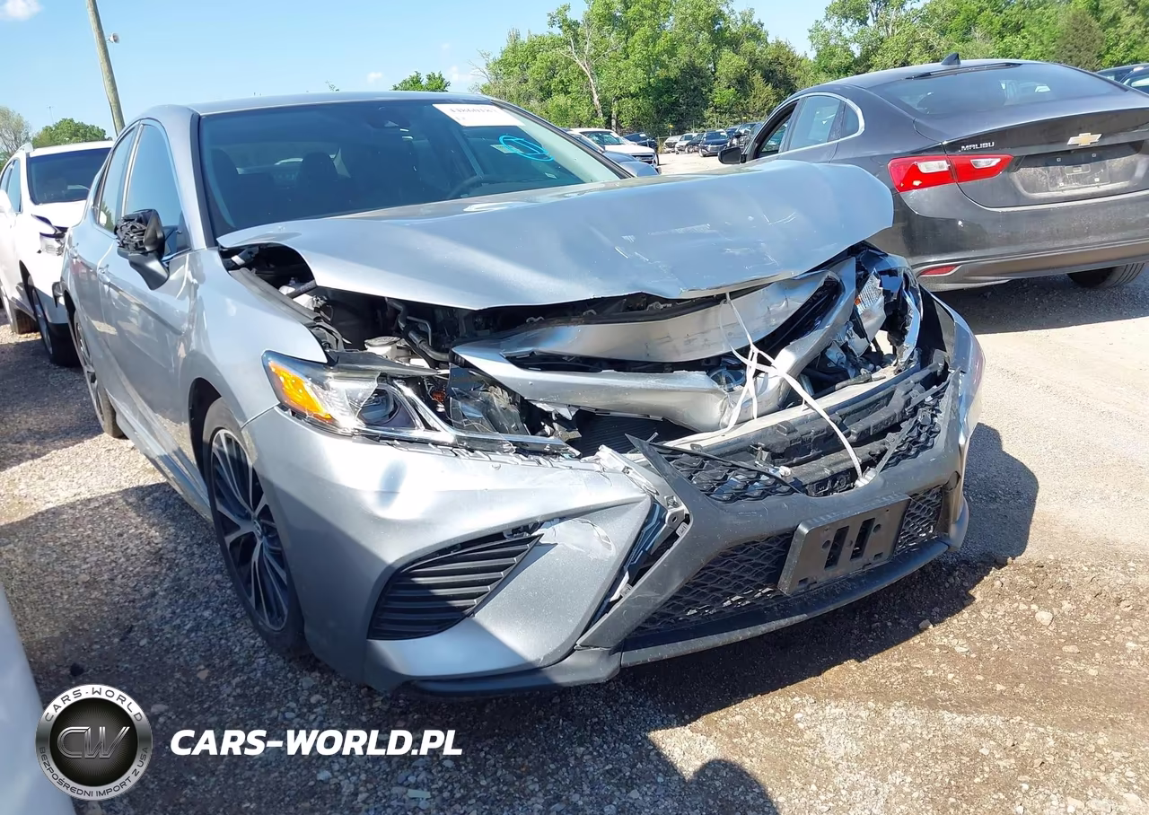 2020 Toyota Camry Se – zdjęcie 1 z 16