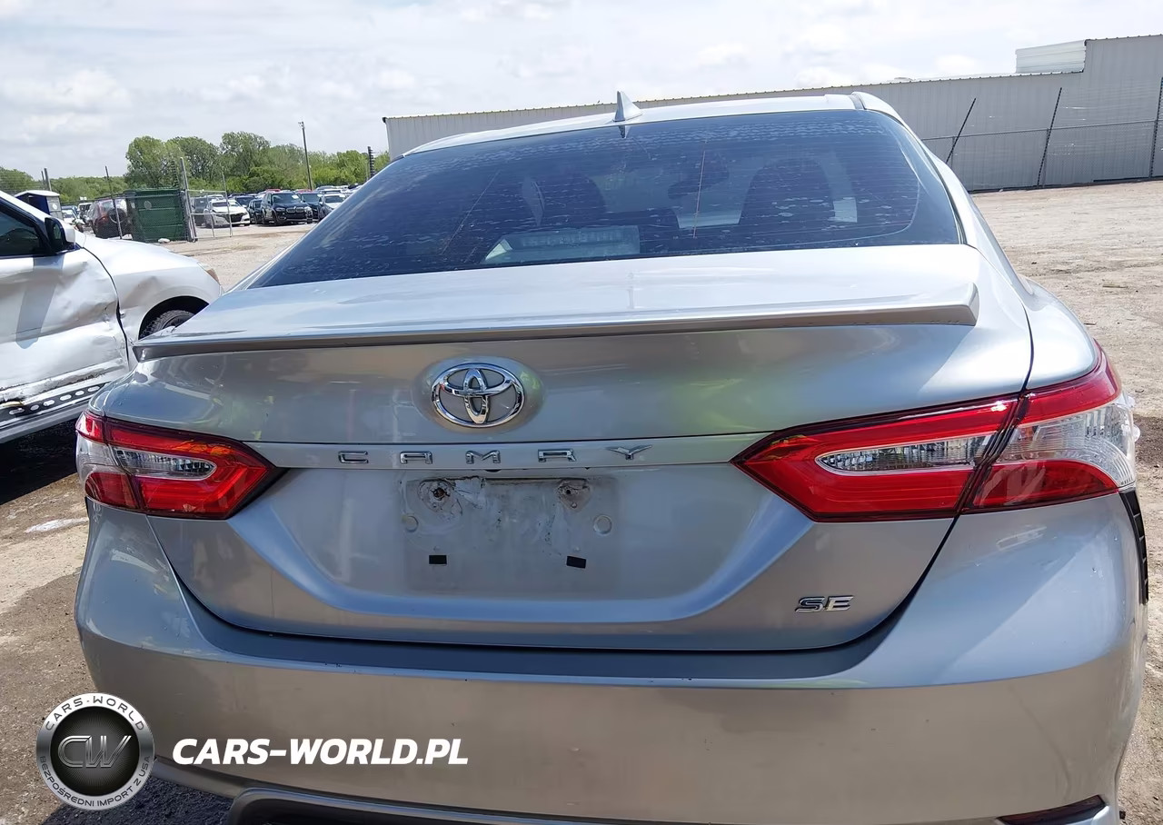 2020 Toyota Camry Se VIN:4T1G11AK7LU892998 - 16
