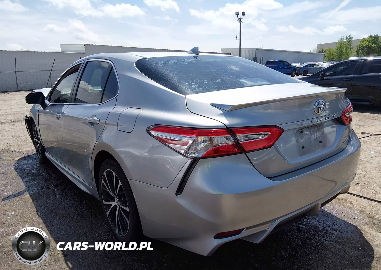 2020 Toyota Camry Se VIN:4T1G11AK7LU892998 - 3