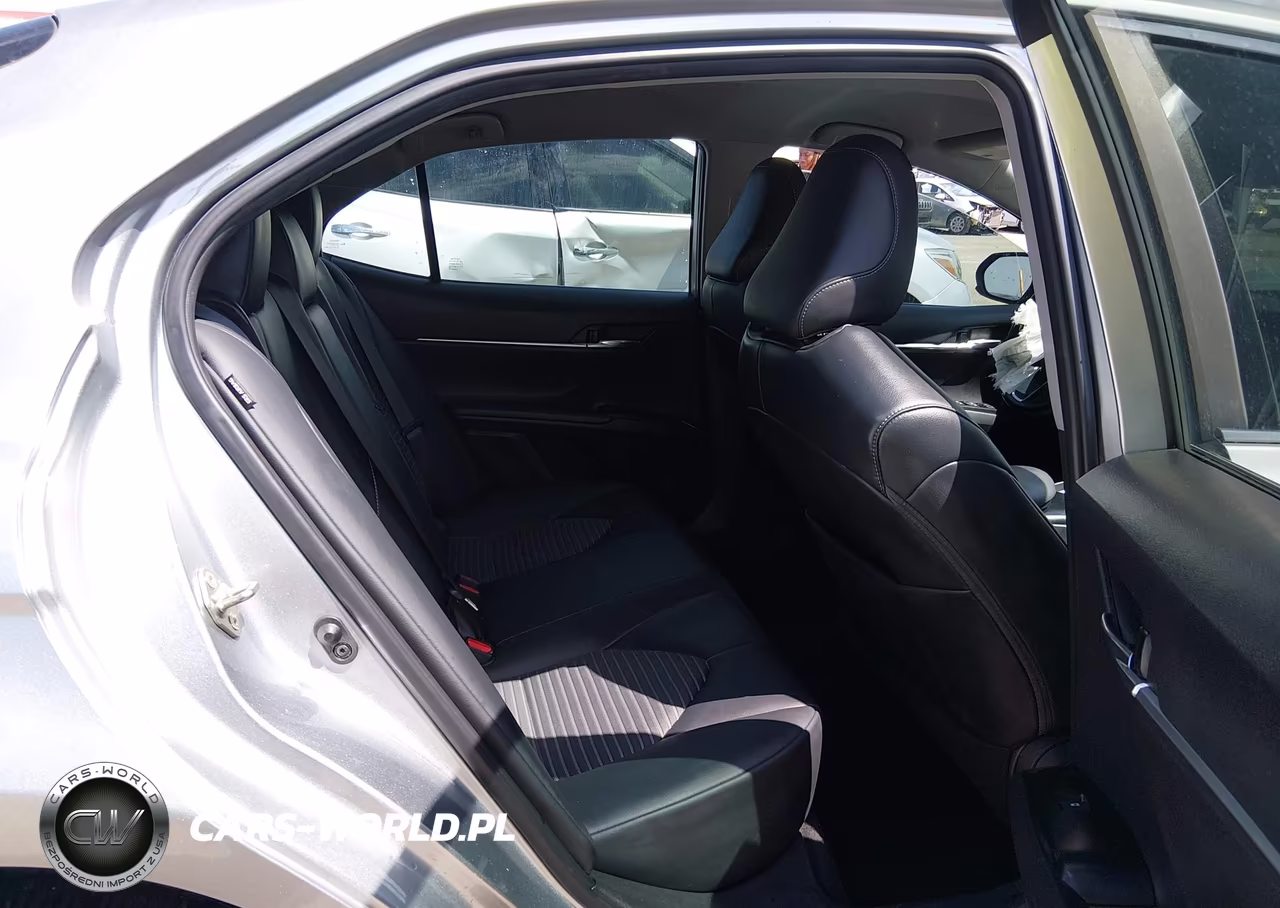 2020 Toyota Camry Se VIN:4T1G11AK7LU892998 - 8