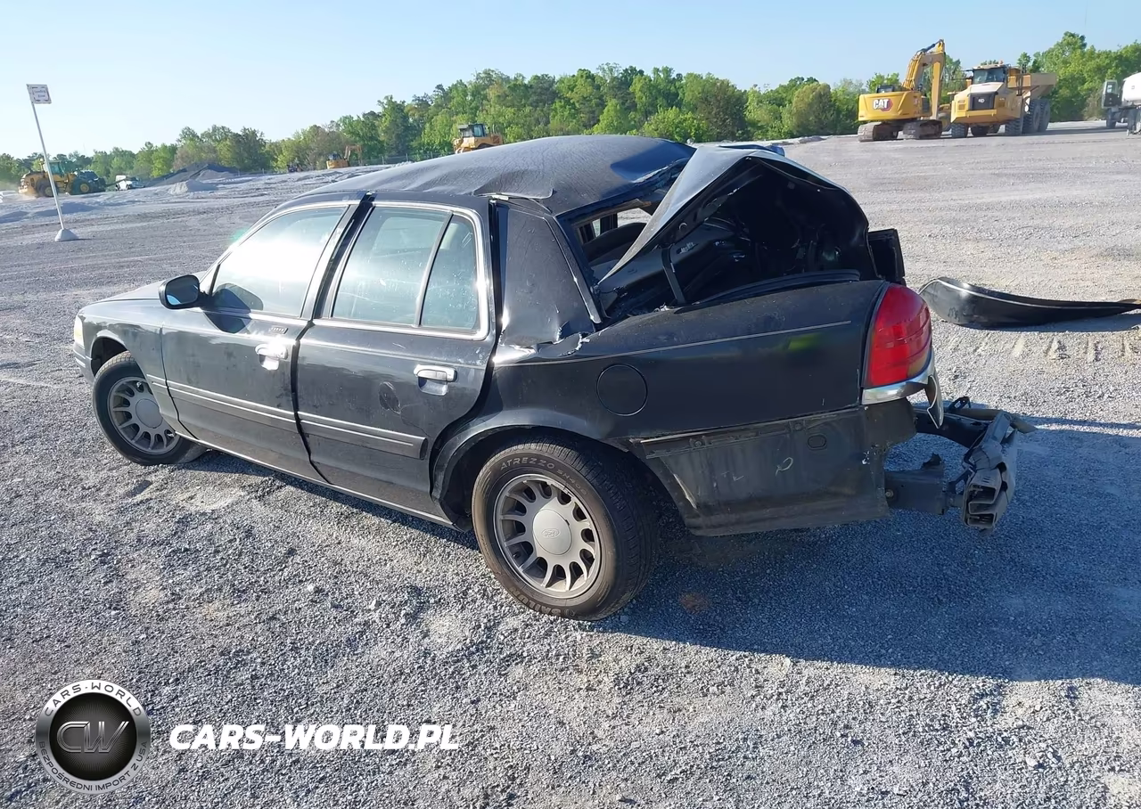 2002 Ford Crown Victoria Lx VIN:2FAFP74W52X147437 - 3
