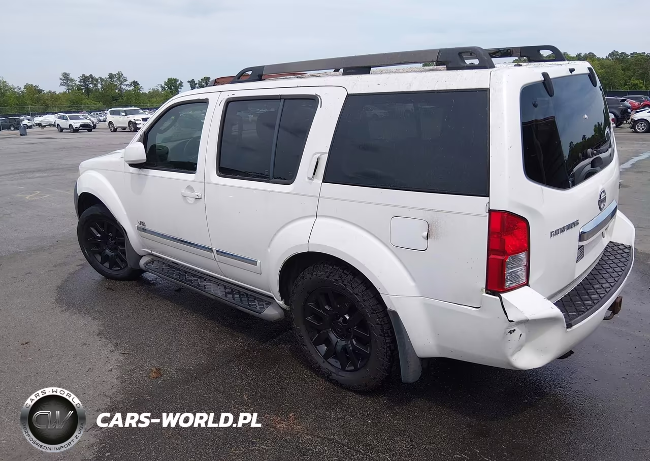 2008 Nissan Pathfinder Le V8 VIN:5N1BR18AX8C613847 - 3