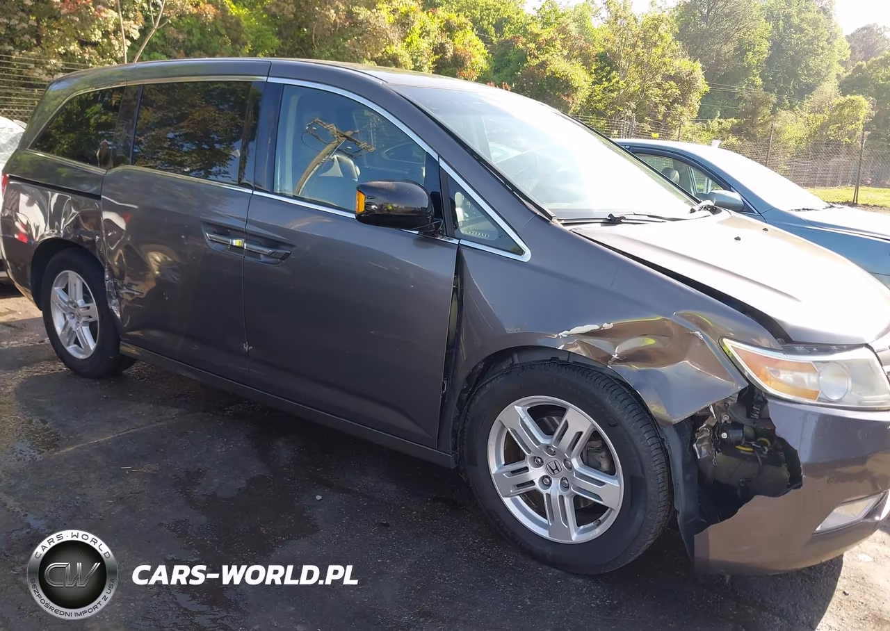 2011 Honda Odyssey Touring-Touring Elite VIN:5FNRL5H90BB072674 - 6