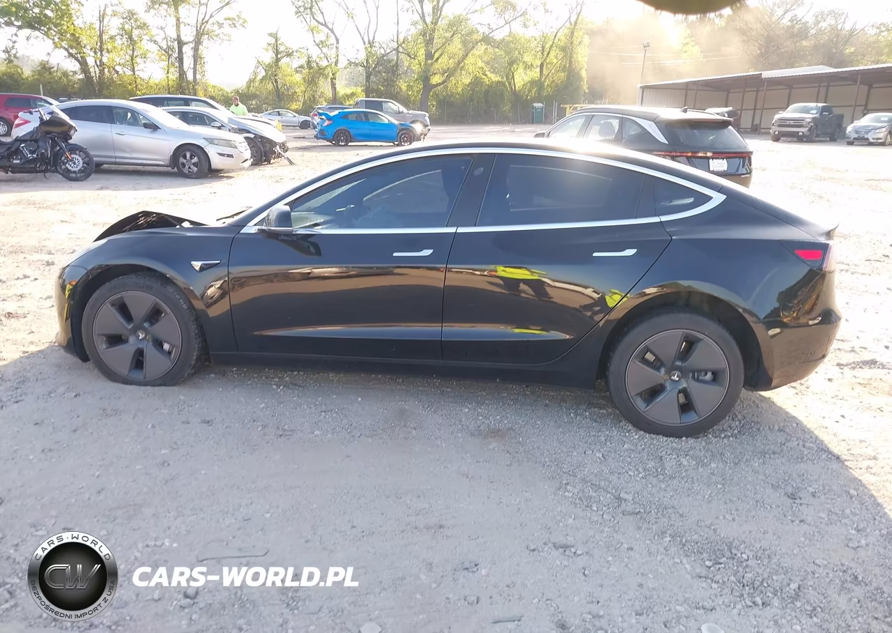 2018 Tesla Model 3 Long Range-Mid Range VIN:5YJ3E1EA6JF151577 - 14