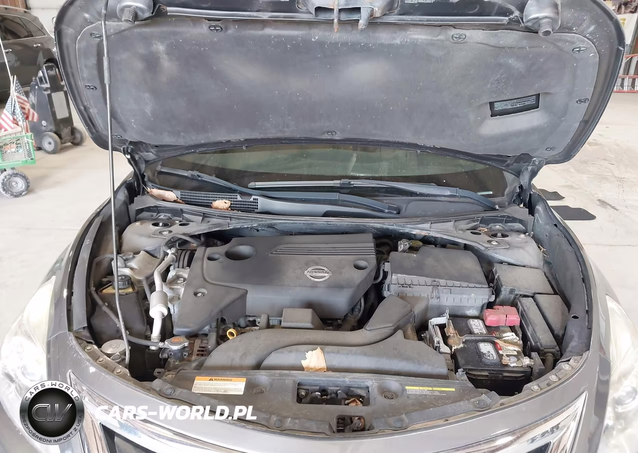 2015 Nissan Altima 2.5 S VIN:1N4AL3AP8FN390551 - 10
