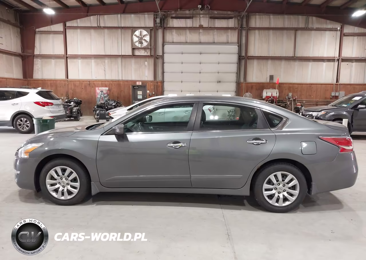 2015 Nissan Altima 2.5 S VIN:1N4AL3AP8FN390551 - 15