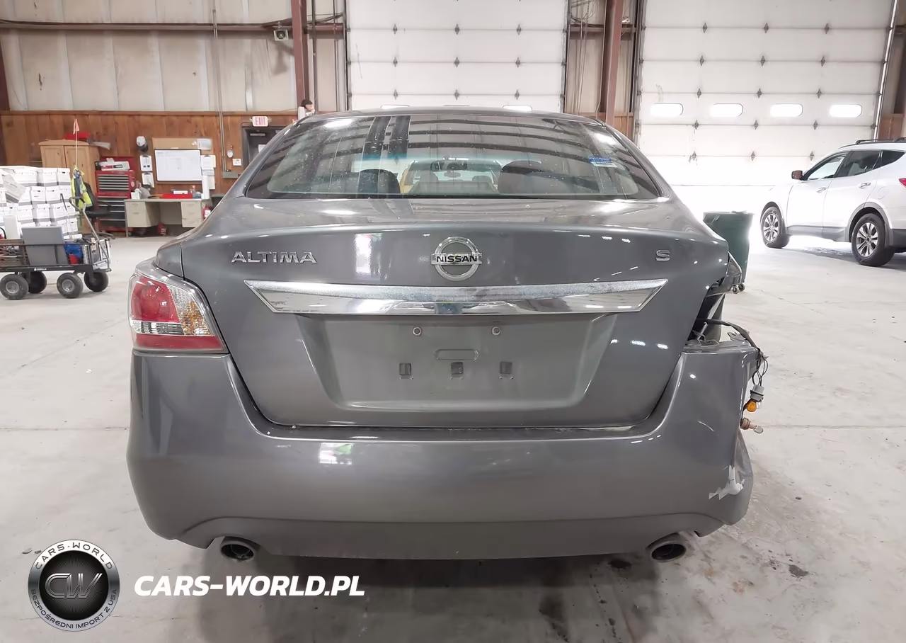 2015 Nissan Altima 2.5 S VIN:1N4AL3AP8FN390551 - 17