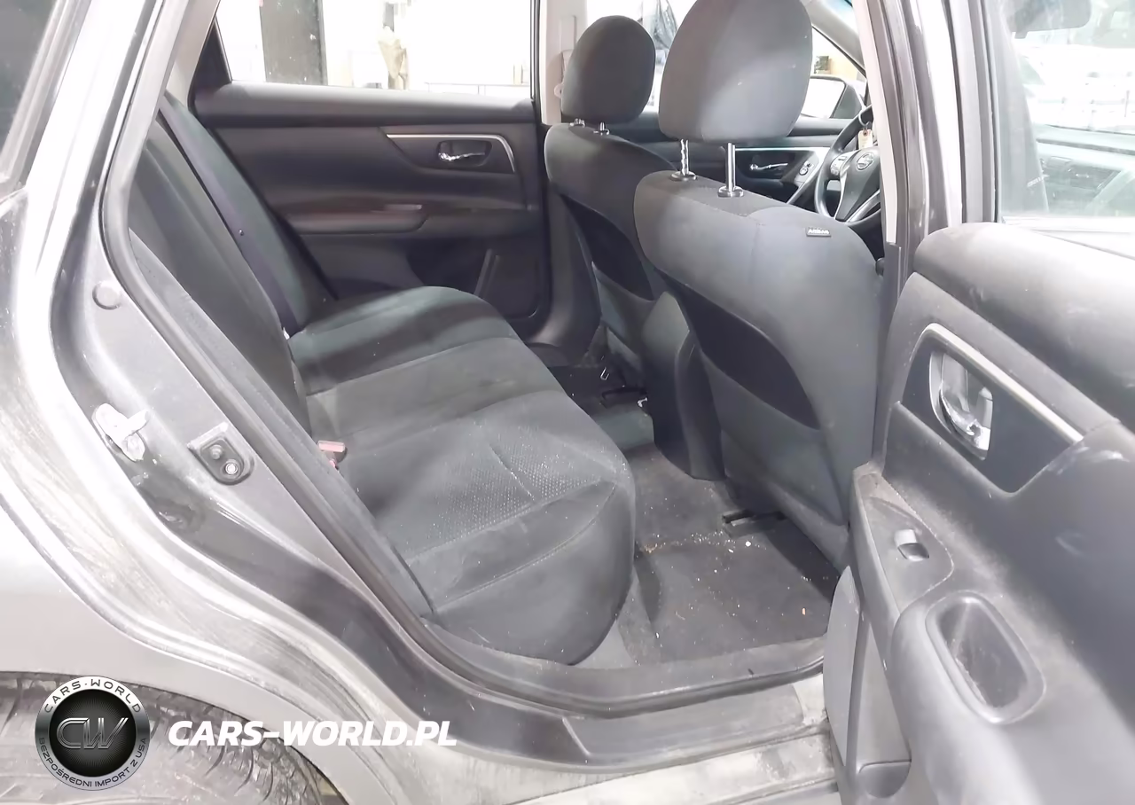2015 Nissan Altima 2.5 S VIN:1N4AL3AP8FN390551 - 8