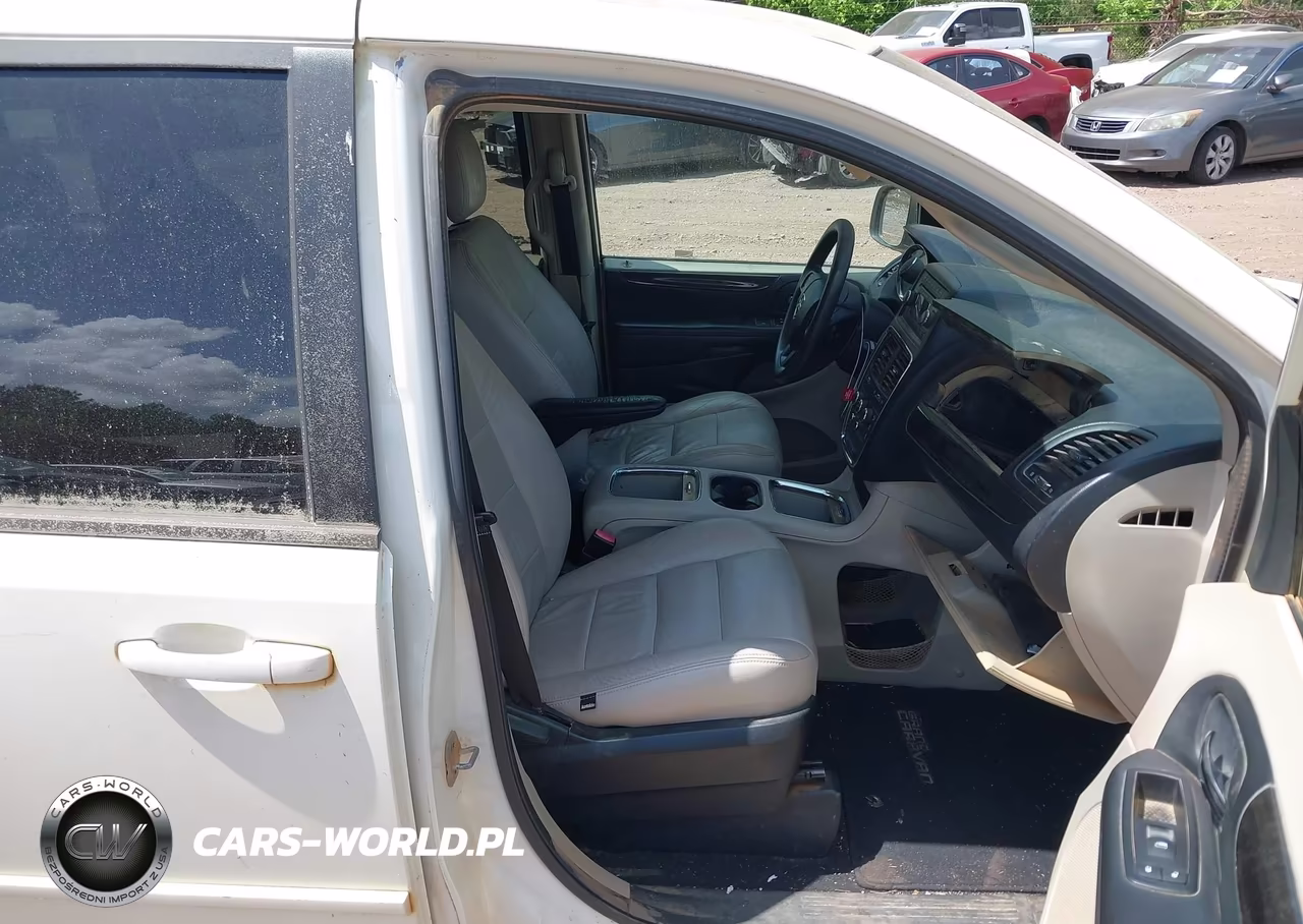 2012 Dodge Grand Caravan Sxt VIN:2C4RDGCG2CR283797 - 5