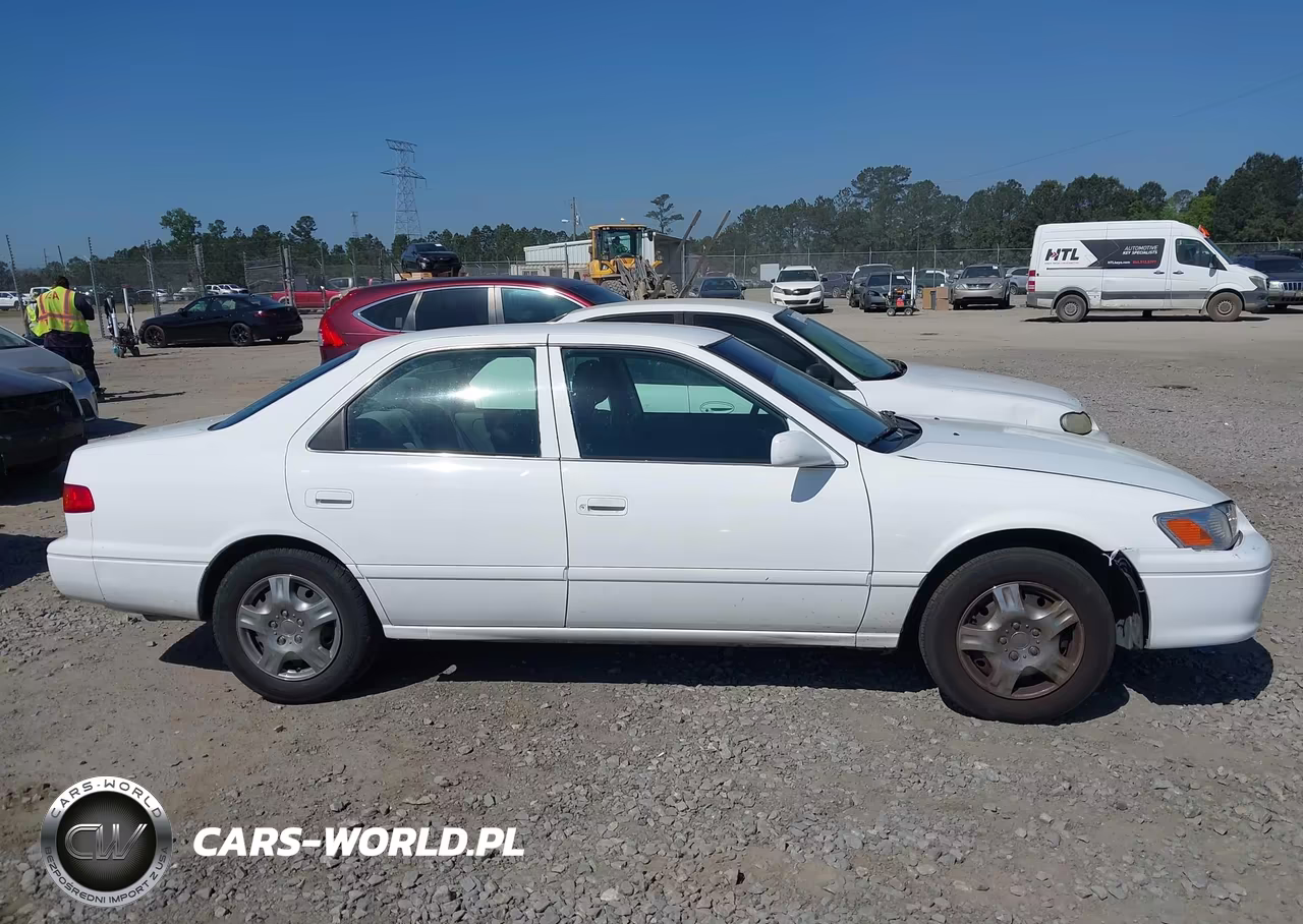 2001 Toyota Camry Le VIN:4T1BG22K41U773719 - 14
