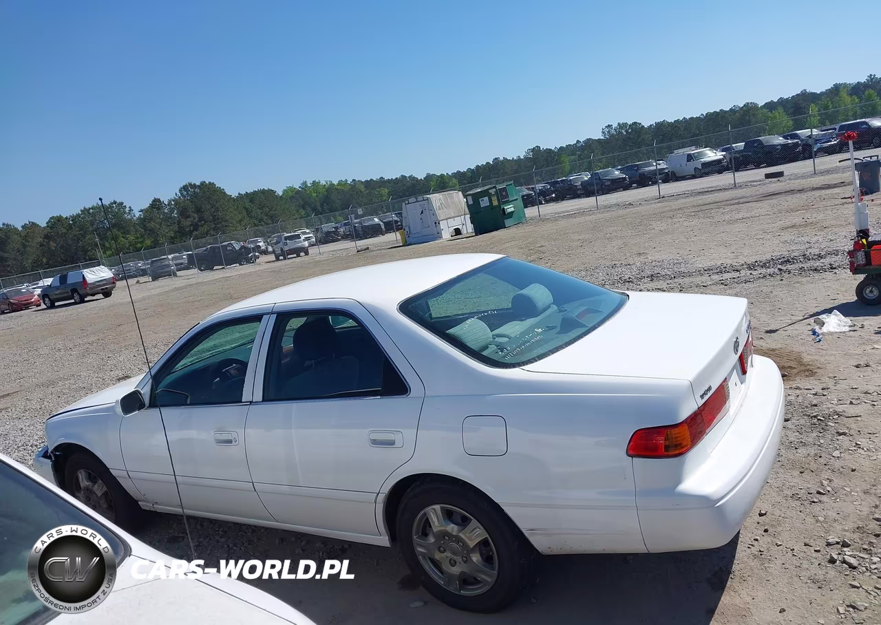 2001 Toyota Camry Le VIN:4T1BG22K41U773719 - 15
