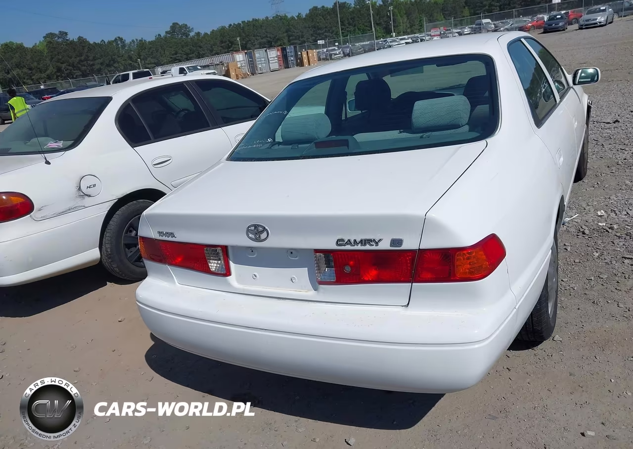 2001 Toyota Camry Le VIN:4T1BG22K41U773719 - 17