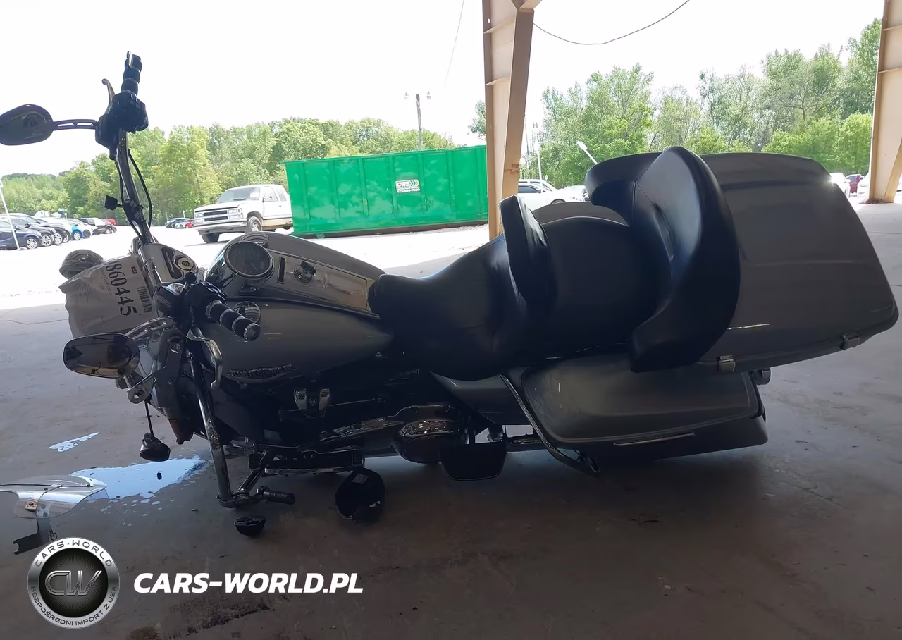 2019 Harley-Davidson Flhr VIN:1HD1FBC17KB666006 - 13