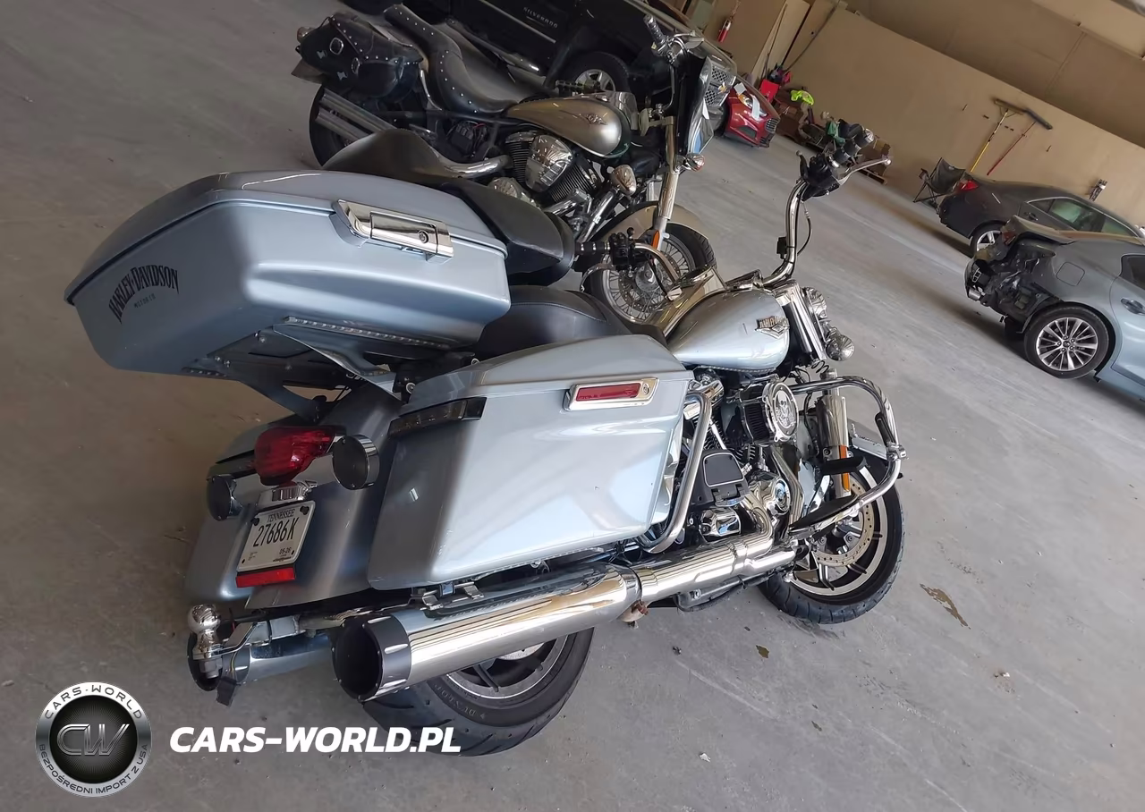 2019 Harley-Davidson Flhr VIN:1HD1FBC17KB666006 - 4