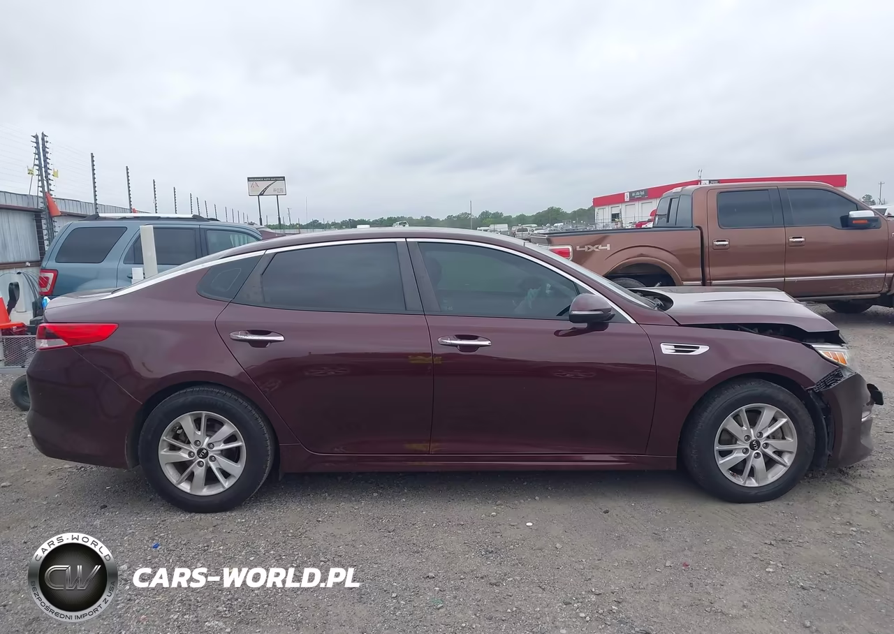2018 Kia Optima VIN:5XXGT4L31JG232223 - 13