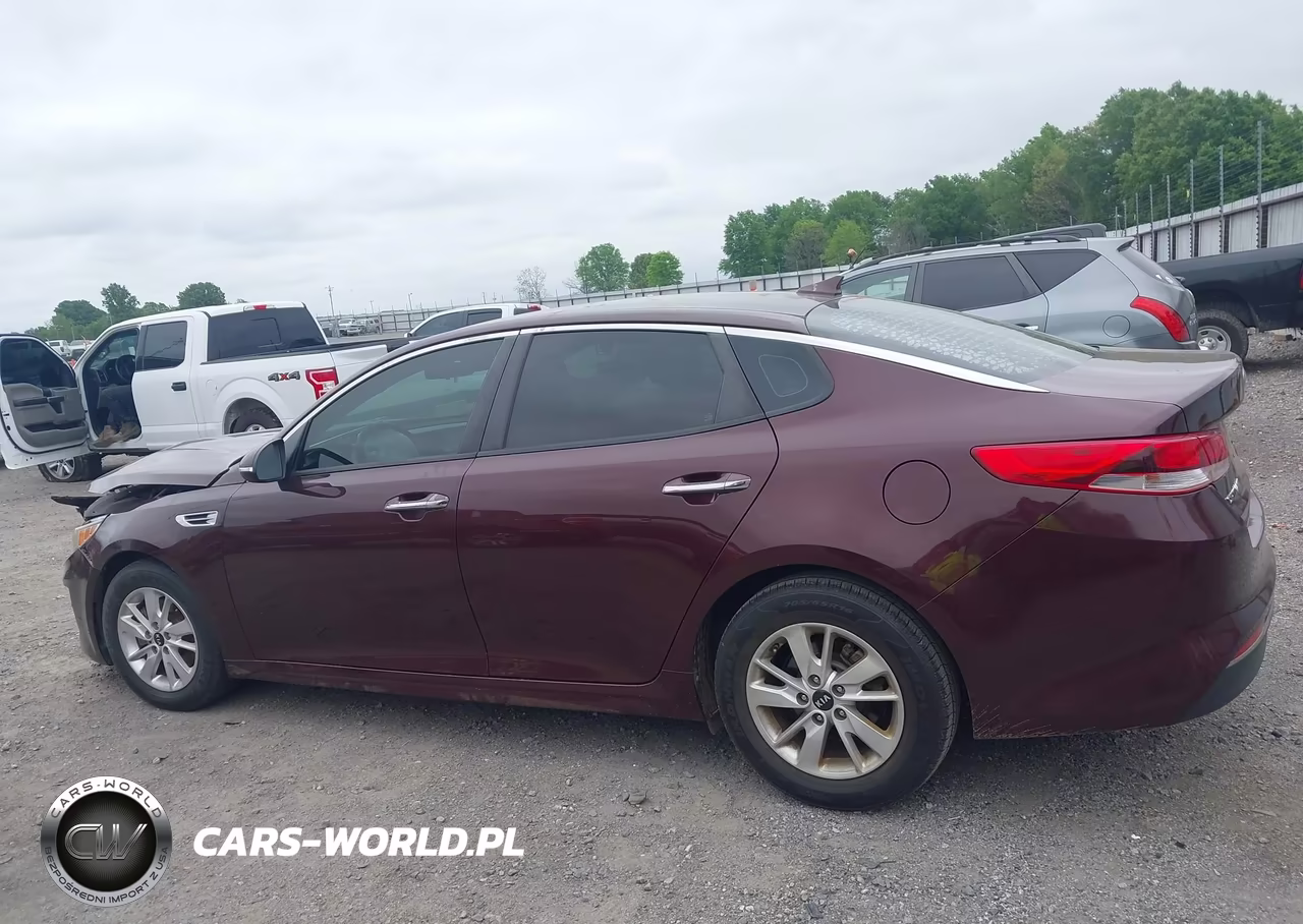 2018 Kia Optima VIN:5XXGT4L31JG232223 - 14